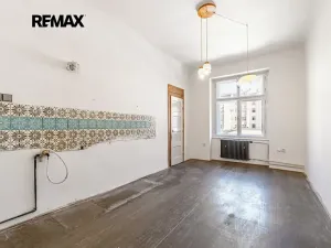 Prodej bytu 3+1, Praha - Bubeneč, U zeměpisného ústavu, 111 m2