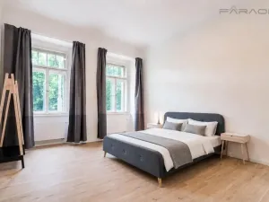 Pronájem bytu 2+1, Praha - Karlín, 75 m2