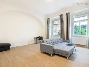 Pronájem bytu 2+1, Praha - Karlín, 75 m2