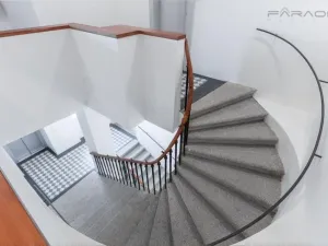 Pronájem bytu 2+1, Praha - Karlín, Sokolovská, 75 m2