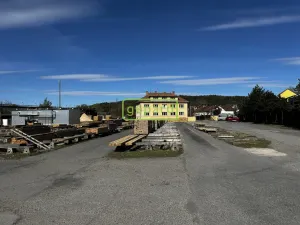 Pronájem komerčního pozemku, Tetčice, 2000 m2