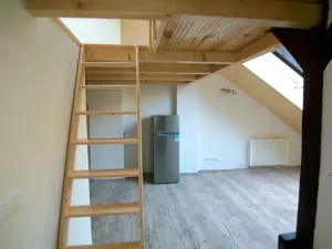 Pronájem bytu 1+1, Praha - Smíchov, Plzeňská, 33 m2