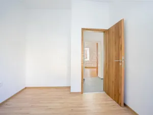 Pronájem bytu 2+kk, Úpice, 3. května, 44 m2
