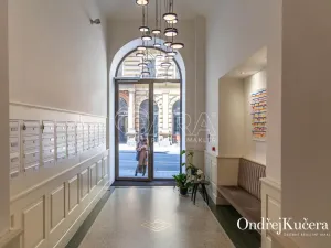 Prodej bytu 2+kk, Praha - Nové Město, Dlážděná, 59 m2