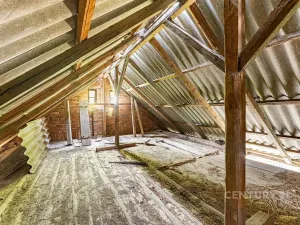 Prodej zemědělské usedlosti, Loket, 80 m2
