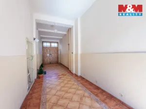 Prodej bytu 3+1, Karlovy Vary, Moskevská, 72 m2