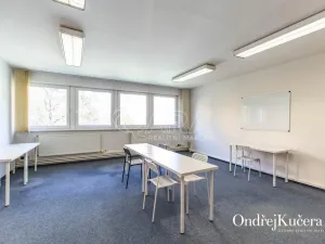 Pronájem kanceláře, Praha - Krč, Bartákova, 191 m2