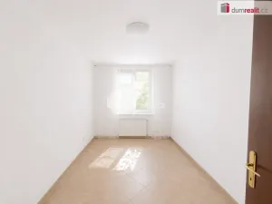Pronájem atypického bytu, Ústí nad Labem - Ústí nad Labem-centrum, Králova výšina, 99 m2