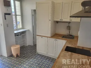 Pronájem bytu 2+1, Praha - Malá Strana, Maltézské náměstí, 76 m2