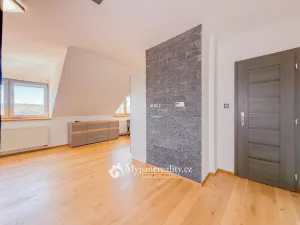 Pronájem bytu 2+kk, Znojmo, Antonínská, 67 m2