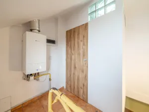 Prodej bytu 3+1, Olomouc, Chválkovická, 92 m2