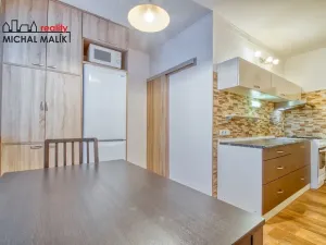 Pronájem bytu 2+1, Hranice, Hromůvka, 51 m2