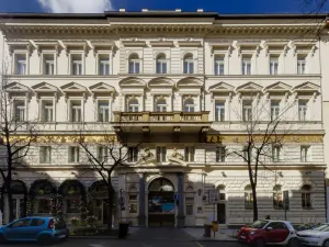 Pronájem kanceláře, Praha - Vinohrady, Italská, 225 m2