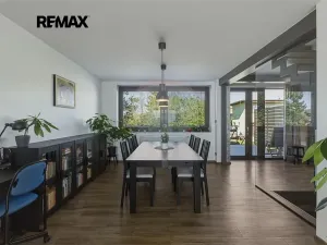 Prodej vícegeneračního domu, Vrané nad Vltavou, Ve Strouze, 182 m2