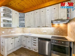 Prodej rodinného domu, Postoloprty - Strkovice, 180 m2