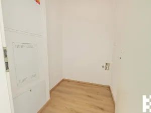 Prodej bytu 2+kk, Praha - Bohnice, Lodžská, 75 m2
