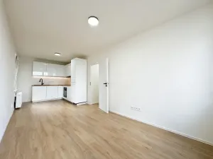 Prodej bytu 3+kk, Praha - Střížkov, K Šafránce, 54 m2