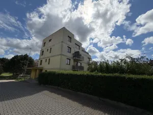 Pronájem bytu 1+kk, Praha - Malešice, Prorektorská, 32 m2