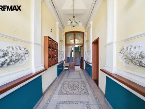 Prodej bytu 2+1, Karlovy Vary, Libušina, 66 m2