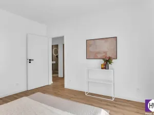 Prodej bytu 3+kk, Praha, Černokostelecká, 61 m2