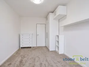 Pronájem bytu 2+kk, Praha - Kamýk, Smotlachova, 43 m2