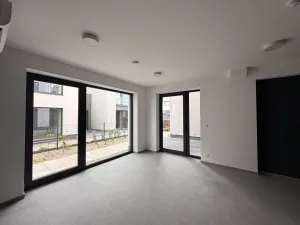 Pronájem bytu 3+kk, Mladá Boleslav - Chrást, 75 m2