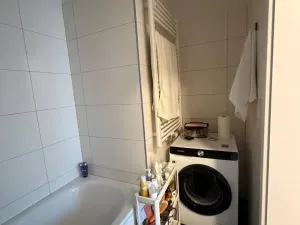 Pronájem bytu 2+kk, Praha - Vysočany, Odkolkova, 40 m2