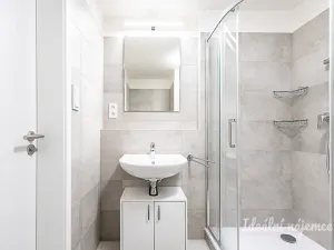 Pronájem bytu 2+kk, Praha - Strašnice, Strančická, 49 m2
