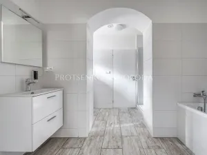 Prodej činžovního domu, Prosečné, 349 m2