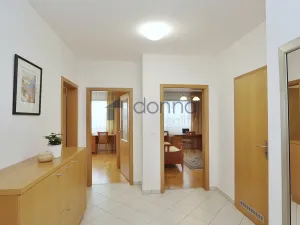 Prodej bytu 3+kk, Praha, Tibetská, 98 m2