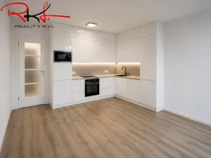 Prodej bytu 1+kk, Praha - Chodov, 31 m2
