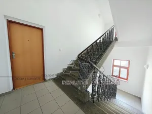 Pronájem bytu 2+1, České Budějovice, Pražská tř., 72 m2