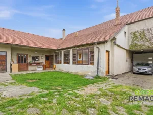 Prodej rodinného domu, Záhorovice, 308 m2