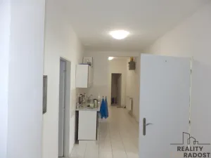 Pronájem kanceláře, Brno - Brněnské Ivanovice, 173 m2