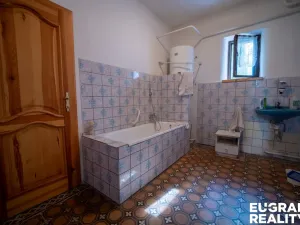 Prodej rodinného domu, Nový Bor - Janov, 350 m2