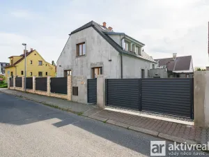 Pronájem bytu 1+kk, Praha - Dolní Chabry, Libědická, 64 m2