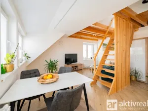 Pronájem bytu 1+kk, Praha - Dolní Chabry, Libědická, 64 m2