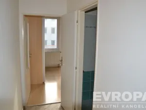Pronájem bytu 2+kk, Praha - Kyje, Lásenická, 52 m2