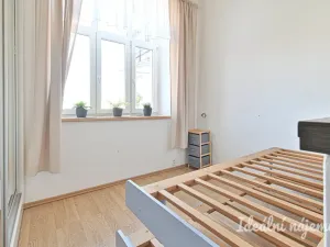 Pronájem bytu 2+1, Brno, Čápkova, 67 m2