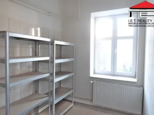 Pronájem obchodního prostoru, Ostrava, 28. října, 47 m2