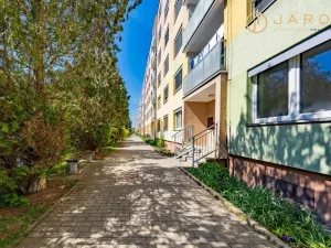 Prodej bytu 3+1, Klášterec nad Ohří, Na Vyhlídce, 58 m2
