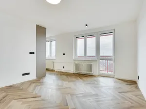 Pronájem bytu 2+kk, Ostrava - Mariánské Hory, Korunní, 55 m2