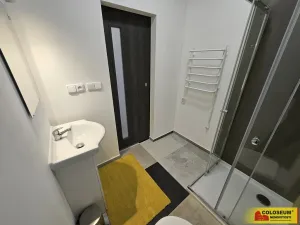 Pronájem atypického bytu, Brno - Židenice, 52 m2
