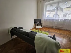 Pronájem atypického bytu, Brno - Židenice, 52 m2