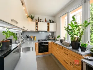 Prodej bytu 2+1, Plzeň - Bolevec, Komenského, 60 m2