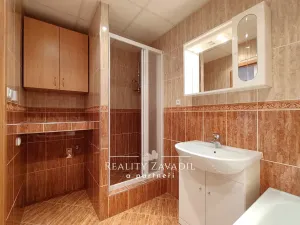 Pronájem bytu 3+1, Praha - Horní Měcholupy, Livornská, 73 m2