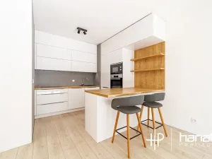 Pronájem bytu 2+kk, Olomouc, gen. Píky, 56 m2