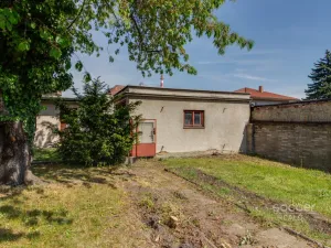 Pronájem zahrady, Praha - Horní Počernice, Dobšická, 450 m2