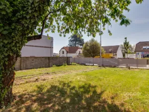 Pronájem zahrady, Praha - Horní Počernice, Náchodská, 450 m2