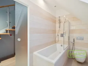 Pronájem bytu 2+kk, Praha - Vinohrady, Perucká, 79 m2